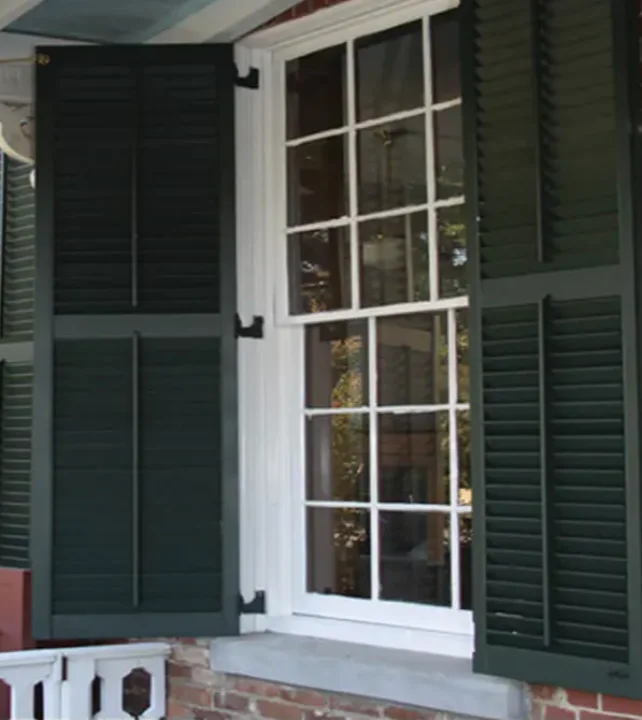 Heavy-Duty-Movable-Louver-2-Sections-Shiplap-Black