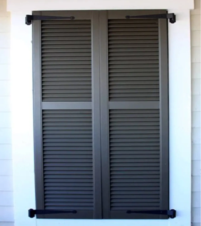 Heavy Duty Fixed Louver 2 Sections Closed Black