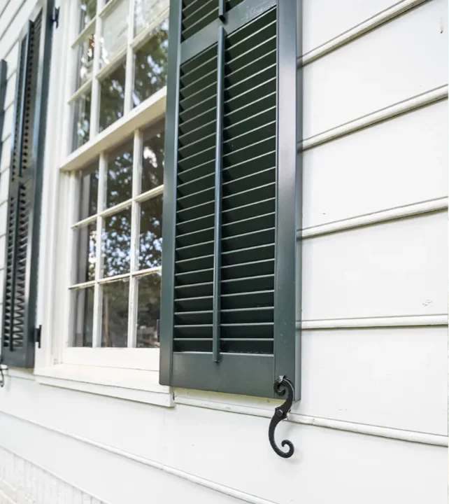 Heavy Duty Fixed Louver False-Contol-Rods-Louvers-Up-Dark-Green-24