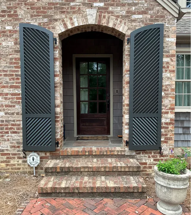 Designline -Diagonal Louver-Eyebrow Arch