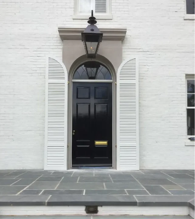 Designline Fixed Louver-3-Sections-Rail-Placement-Quarter-Round-Arch-Top-White