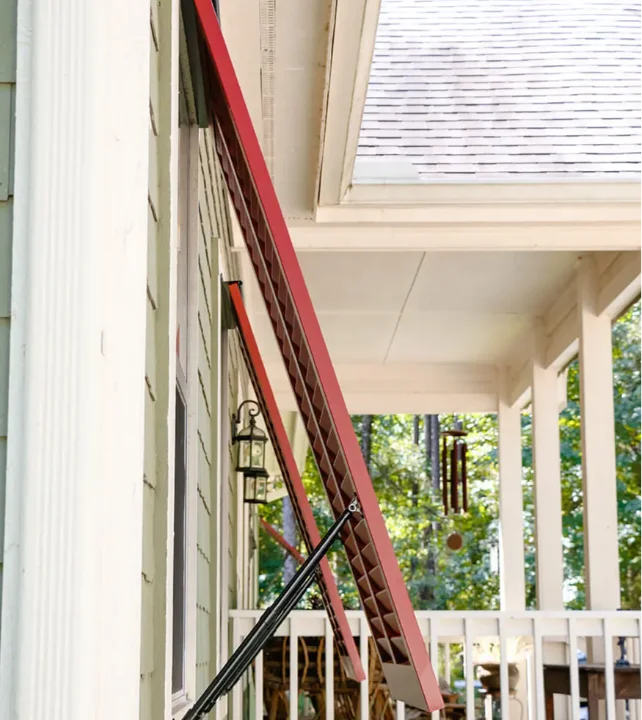 ext.bahama.red.porch