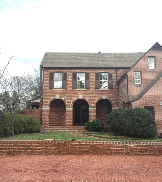 combination.exterior.brown.brick