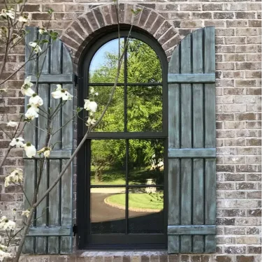 Board and Batten-4 Vertical Boards-3 Battens-Quarter Round Arch-Distressed