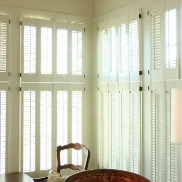 accordian-shutterset-white-window-interior-4