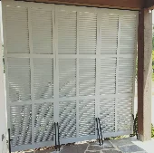bahama.ext.white.porch