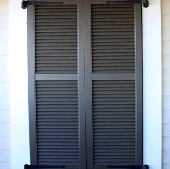Heavy Duty Fixed Louver 2 Sections Closed Black