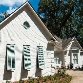 Designline Fixed Louver Bahama No Center Rail 1 Substile Green 1