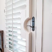 Interior-Movable-Louver-3.5-Louver-No-Center-Rail-Lever-Handle-Cutout-1