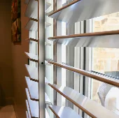 White-Louvered-interior-shutters-(Auburn-East-Lake)17